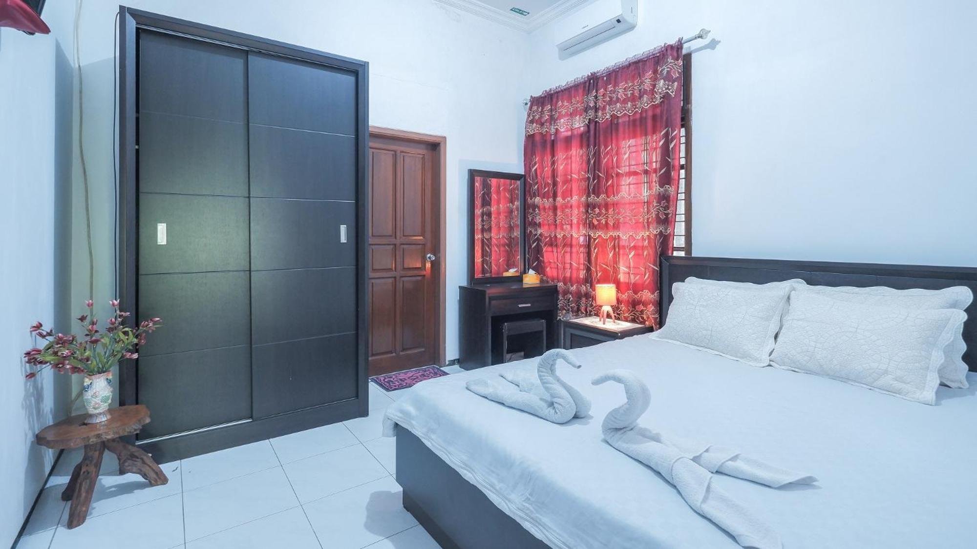 Villa Malang Puncak Buring Екстер'єр фото